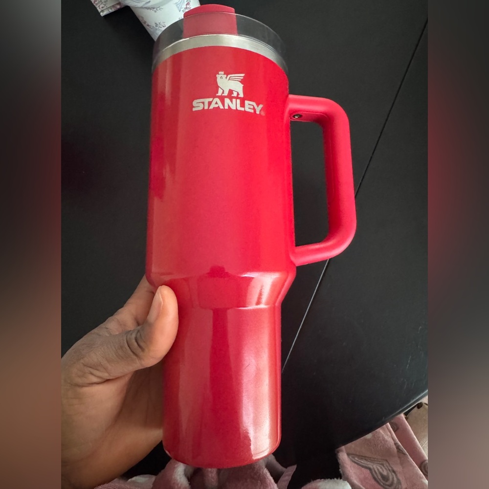 Stanley Red Delicious 40oz tumbler